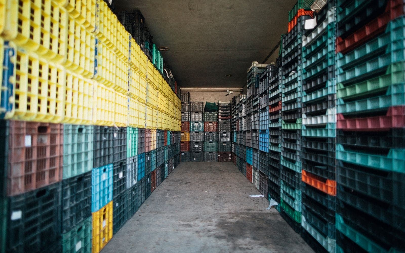 Separate organic and conventional product lines in warehouse and transportation
